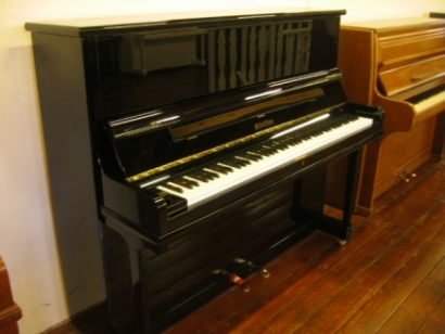 Pfeiffer piano