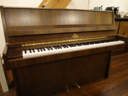 Willis piano