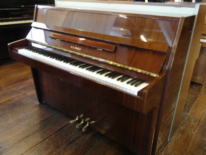 Kawai piano
