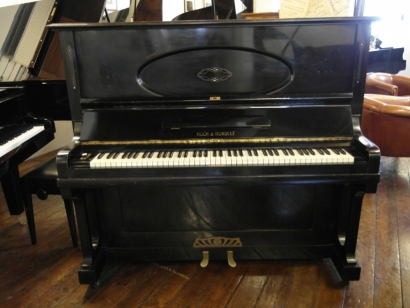Koch en Korselt piano