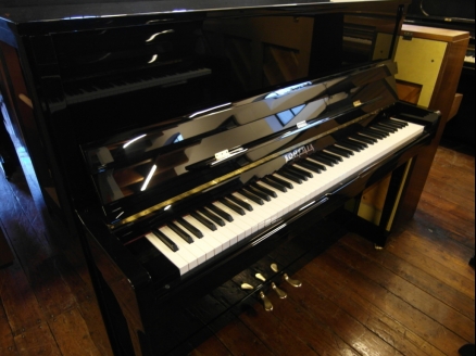 Bohemia piano