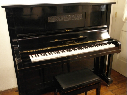 Deggendorf piano